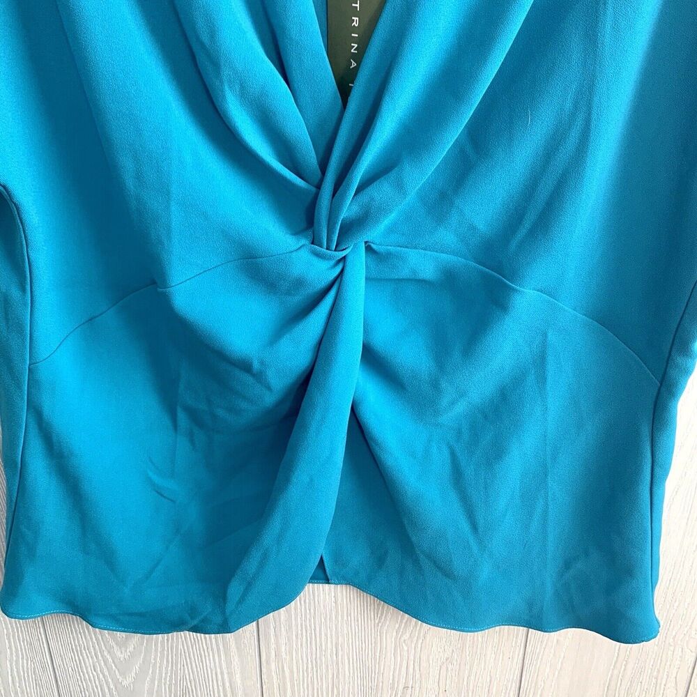 Trina Turk Merriman Twist Teal V-Neck Short Sleeve Top XS/S NWT - Picture 3 of 7